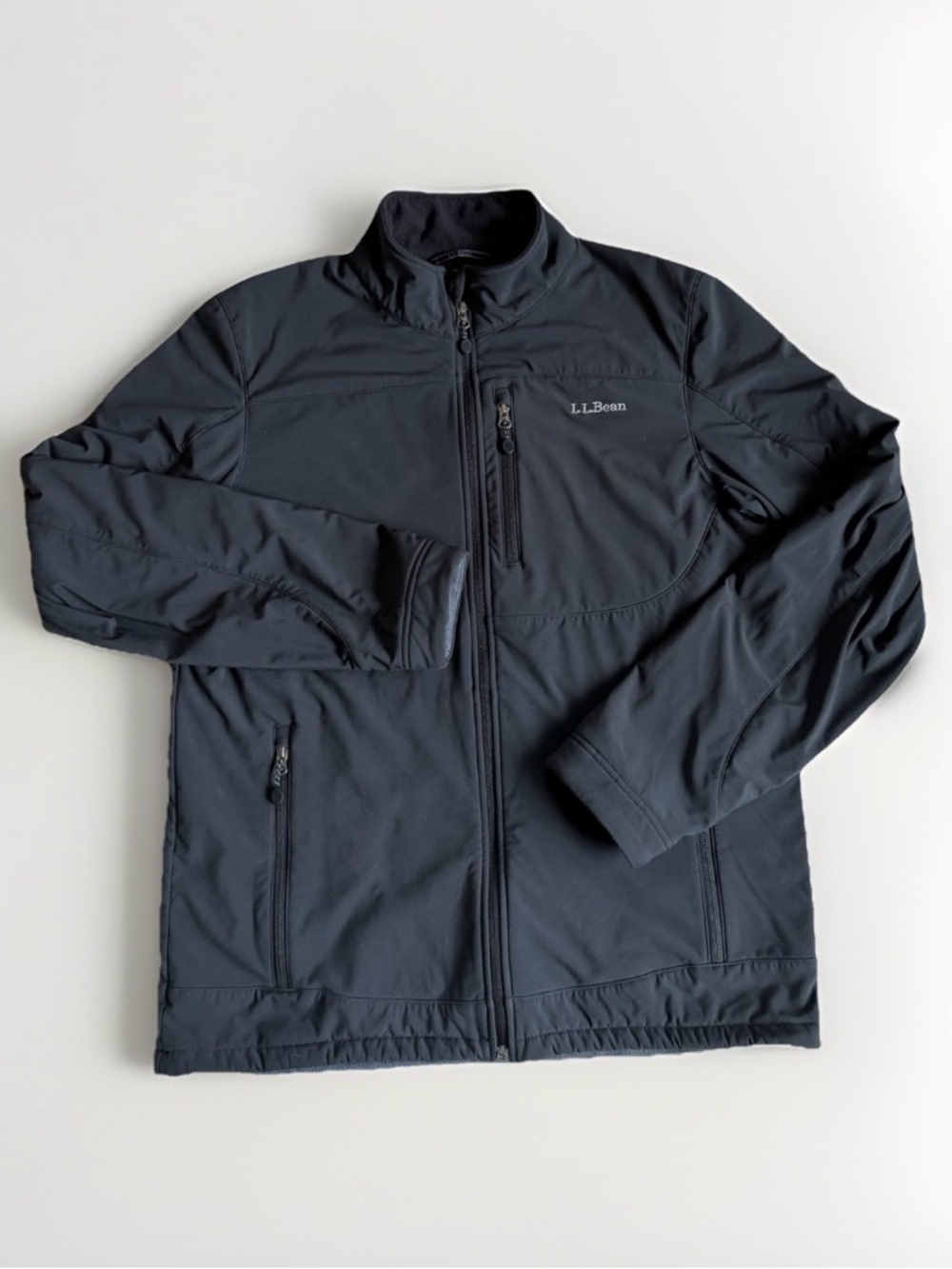 L.L. Bean Men’s Medium Pathfinder Softshell Jacket Black Fleece Lined Windproof